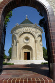 A Zsolnay Mauz�leum P�csen. [133161]