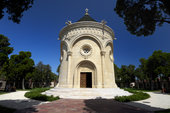 A Zsolnay Mauz�leum P�csen. [133165]
