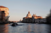 A Santa Maria della Salute bazilika a velencei Canal Grande ment�n [133232]